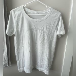 White Swiftly Relaxed Short Sleeve